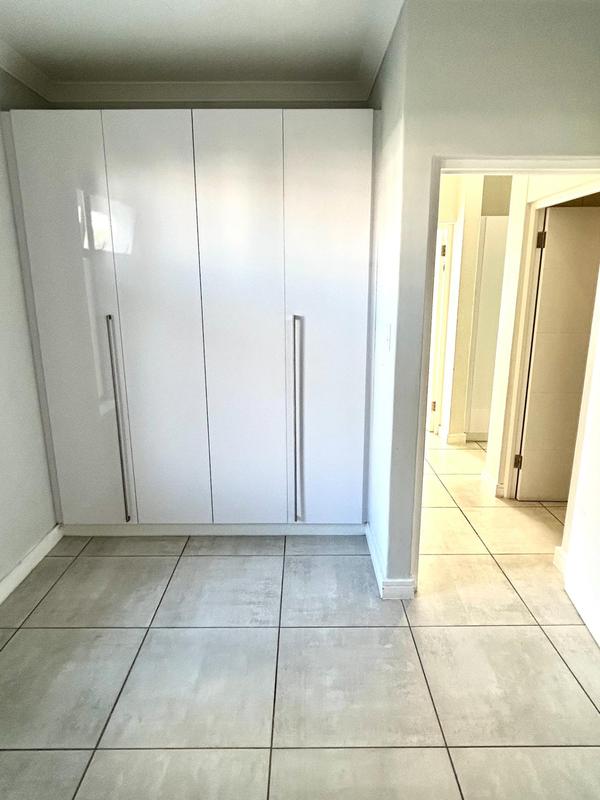 To Let 3 Bedroom Property for Rent in Somerset West Western Cape